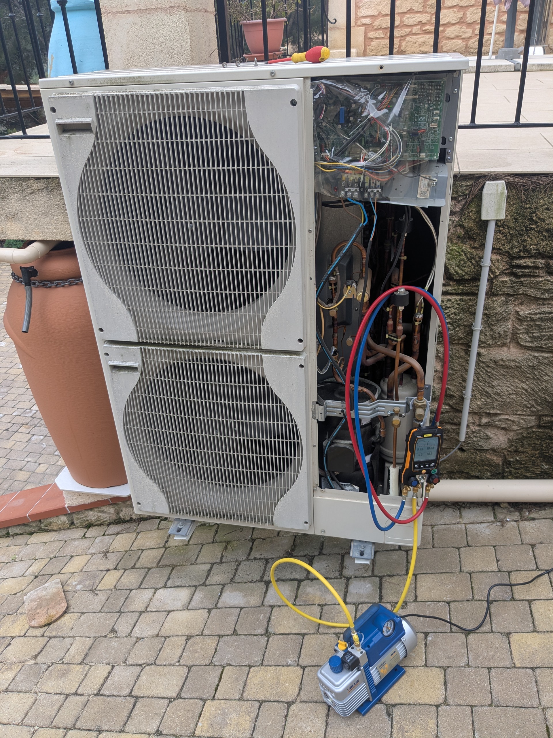 pxl 20260210 123054027